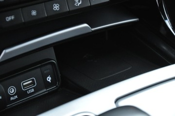 Kia Stinger Liftback 3.3 T-GDi 370KM 2018 KIA STINGER 3.3 T-GDI V6 GT AWD KRAJOWE BEZWYPADKOWE I WŁAŚCICIEL, zdjęcie 31