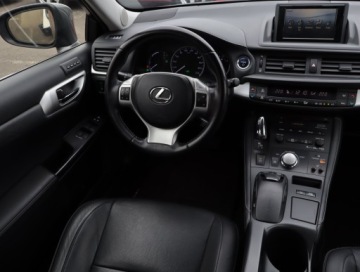 Lexus CT Hatchback 5d 200h 136KM 2011 Lexus CT 200h, Automat, Skóra, Navi, Xenon, Klima, zdjęcie 6