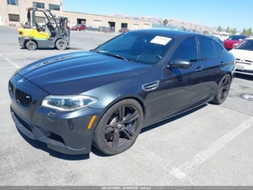 BMW Seria 5 F10-F11 M5 Limuzyna 4.4 V8 560KM 2014 BMW M5 2014 4.4l 4.4 Benzyna 560KM, zdjęcie 1