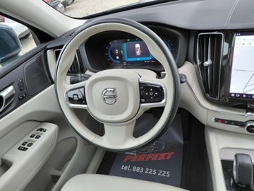 Volvo XC60 II 2023 Volvo XC 60 Lift mHEV Automat Kamera 360 Skora Panorama Radar 2.0 Benzyna, zdjęcie 21