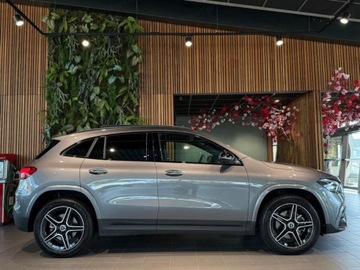 Mercedes GLA II Off-roader Facelifting 2.0 220 190KM 2025 MERCEDES-BENZ GLA 220 4-Matic AMG Line 2.0 (190KM) 2025, zdjęcie 6