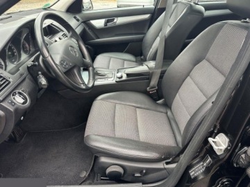 Mercedes Klasa C W204 Kombi T204 1.8 180 CGI BlueEFFICIENCY 156KM 2010 Mercedes Klasa C 180 T BlueEFFICIENCY 7G-TRONIC Avantgarde 156KM 2010r, zdjęcie 15