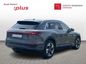 Audi Q8 e-tron 95kWh 340KM 2023 Audi Q8 e-tron Elektryczny_Nawigacja_LED Matrix_Cyfrowe zegary_Oswietlenie, zdjęcie 4