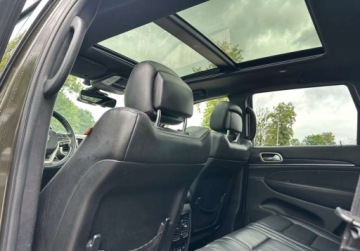 Jeep Grand Cherokee IV Terenowy Facelifting 3.0 CRD 250KM 2016 Jeep Grand Cherokee 3.0MultiJet 250KM 2016r.Since 1941auto zarejestrowane, zdjęcie 9