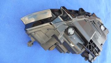 ФОНАР ПЕРЕДНИЙ VW PASSAT 3G1941005B LULL LED
