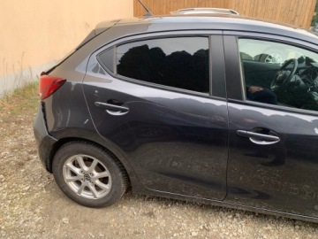 Mazda 2 III Hatchback 5d 1.5 SKY-G 90KM 2016 MAZDA 2 1.5 90KM automat, zdjęcie 4