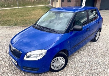 Skoda Fabia II Hatchback 1.2 i HTP 60KM 2009