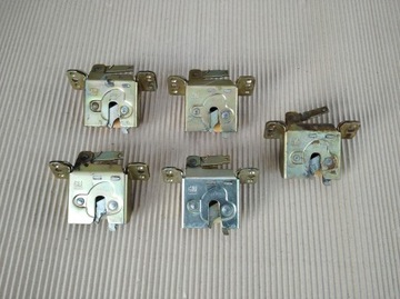 Zamek tył tylnej klapy Opel Corsa A 82-93 90127901