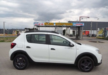 Dacia Sandero II Hatchback 5d Facelifting 0.9 TCe 90KM 2017 Dacia Sandero Stepway Dacia Sandero Stepway TC..., zdjęcie 3