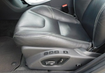 Volvo V60 I Kombi Facelifting 2.0 D3 DRIVE-E 150KM 2018 Volvo V60 z Gwarancja BLiS LCD Zegary Skora Fotele Profilowane 2.0 Diesel, zdjęcie 15