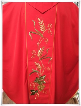 Готическая литургическая риза красная KOR/117/02