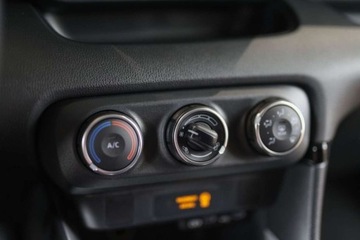 Toyota 2024 Toyota Yaris 1.5 Comfort 1.5 Benzyna 125KM, zdjęcie 14