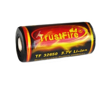 Trustfire 32650 6000mAh 3,6V - 3,7V Li-ion ( PCB )