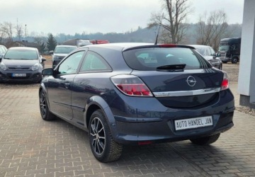 Opel Astra H Hatchback 5d 1.4 TWINPORT ecoFLEX 90KM 2008 Opel Astra Opel Astra GTC 1,4 Ben 90km 1.4 Benzyna 90KM, zdjęcie 3