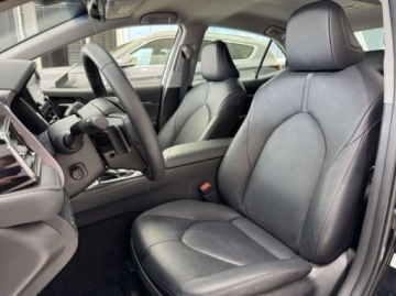 Toyota Camry IX Sedan 2.5 Hybrid Dynamic Force 218KM 2022 Toyota Camry Executive Nawigacja Skorzana tapicerka Kamera cofania Car, zdjęcie 8