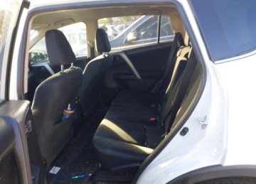 Toyota RAV4 V 2018 Toyota RAV4 2018r., Le, 2.5L, od ubezpieczalni 2.5 Benzyna 178KM, zdjęcie 10