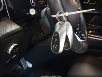 Mercedes GLC C254/X254 2024 Mercedes-Benz GLC 2024 MERCEDES-BENZ GLC 300 COUPE 4MATIC 2.0 Benzyna 255KM, zdjęcie 10