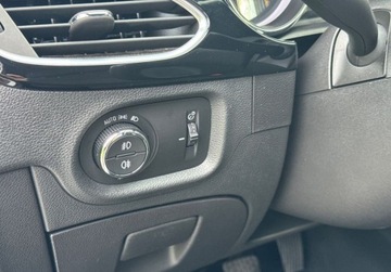 Opel Astra J GTC 1.6 Turbo ECOTEC 200KM 2017 Opel Astra 1,6T 200KM SPORT InteliLUX CLIMATRONIC PDC SERWIS Bezwypadkowa, zdjęcie 26