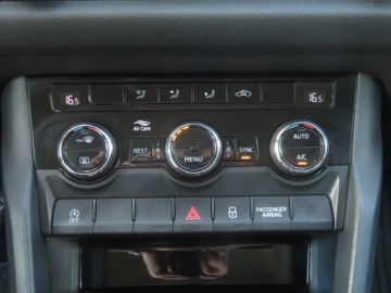 Skoda Kodiaq I SUV 1.5 TSI ACT 150KM 2021 Skoda Kodiaq 1.5 TSI, Salon Polska, Serwis ASO, zdjęcie 11