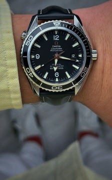 OMEGA Seamaster Planet Ocean 2900.50.91 James Bond 45,5 mm