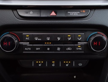 Kia Proceed Shooting Brake 1.6 T-GDI 204KM 2021 Kia ProCeed GT 1.6 T-GDI, Salon Polska, zdjęcie 12