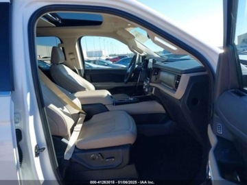Ford Expedition III 2024 Ford Expedition 2024 Ford Expedition Limited 4x2 3.5 Benzyna 400KM, zdjęcie 4