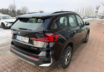BMW X1 U11 Crossover 1.5 18i 136KM 2023 BMW X1 - VAT 23 1.5 Benzyna 136KM, zdjęcie 2