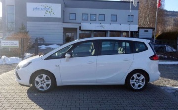 Opel Zafira C Tourer 1.6 CDTI ecoFLEX 120KM 2014 Opel Zafira 1.6CDTI 120KM 7osobowy Oryginalny przebieg Nowy rozrzad Zero k, zdjęcie 3