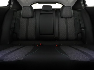 Peugeot 408 Crossover Plug-In 1.6 Plug-In Hybrid 180KM 2024 Peugeot 408 PHEV automat vitual cocpit navi klima, zdjęcie 18