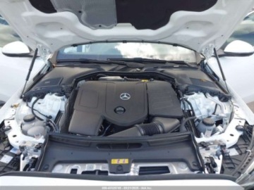 Mercedes Klasa C W206 2024 Mercedes-Benz Klasa C 300 2024 2.0l 2.0 Benzyna 255KM, zdjęcie 8