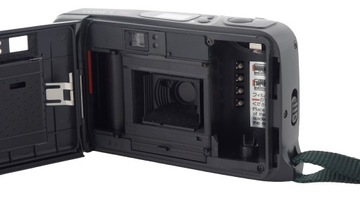 YASHICA T4 с CARL ZEISS TESSAR 35/3,5 T* - САФАРИ