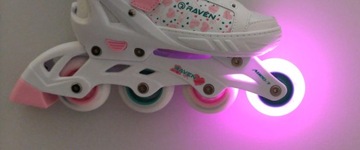 Регулируемые роликовые коньки RAVEN Rosi 28-32 LED Wheel