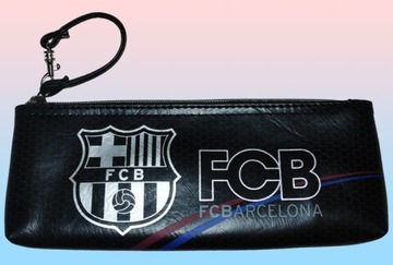 FC BARCELONA PIÓRNIK SZKOLNY FCB KOSMETYCZKA NA ZAMEK