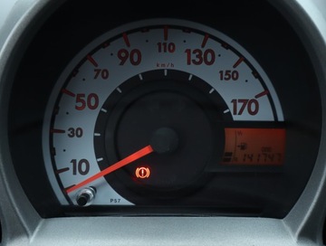 Toyota Aygo I Hatchback 5d Facelifting 1.0 VVT-i 68KM 2013 Toyota Aygo 1.0 VVT-i, Klima, zdjęcie 10