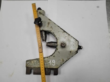 Поддержка токарно-фрезерного станка