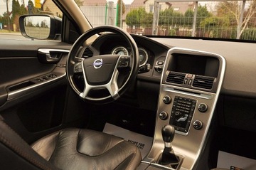 Volvo XC60 I SUV 2.0 D4 163KM 2012 Volvo XC 60 D4 163ps__SUMMUM__5-Cyl__Panorama, zdjęcie 22