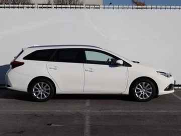 Toyota Auris II Touring Sports Facelifting 1.6 D-4D 112KM 2016 Toyota Auris 1.6 D-4D, Navi, Klima, Klimatronic, zdjęcie 5