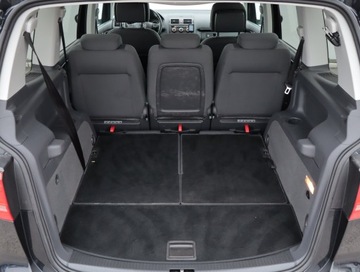 Volkswagen Touran II 2.0 TDI 140KM 2012 VW Touran 2.0 TDI, DSG, 7 miejsc, Klima, zdjęcie 13