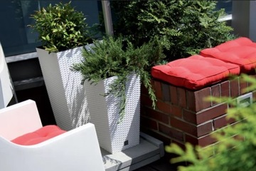 БОЛЬШОЙ УЛИЧНЫЙ ЦВЕТОЧНЫЙ ГОРШОК ИЗ РОТЕГА, БЕЛЫЙ С КРЫШКОЙ ДЛЯ ТЕРРАСЫ