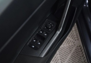 Volkswagen Taigo 1.0 TSI 95KM 2022 Volkswagen Taigo _1.0 benzyna_90KM_ Benzyna 95KM, zdjęcie 17