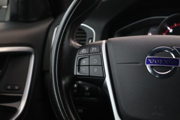 Volvo S60 II Sedan Facelifting 2.0 D3 DRIVE-E 150KM 2017 Volvo S60 D3, Salon Polska, Automat, VAT 23%, zdjęcie 16
