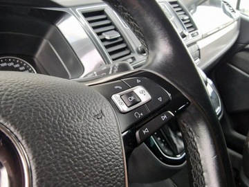 Volkswagen Multivan T6 2016 Volkswagen Multivan 2.0 BiTDI DSG -170263km bardzo, zdjęcie 21