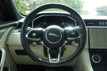 Jaguar F-Pace SUV Facelifting 2.0 P 249KM 2022 Jaguar F-PACE 2.0 P250 mHEV AWD R-Dynamic Black, zdjęcie 9