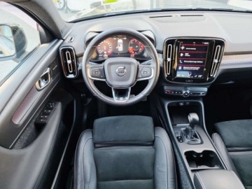 Volvo XC40 Crossover 2.0 D3 150KM 2019 Volvo XC 40 ___R-Design___2.0D3 150KM Virtual LED Skora Alcantara HarmanKa, zdjęcie 26