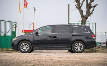 Honda Odyssey IV 2016 Honda Odyssey Honda Odyssey IV 3.5 V6 248KM 3.5 Benzyna 248KM, zdjęcie 4