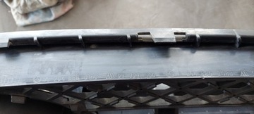 MERCEDES W204 LIFT AMG ПЕРЕДНЯЯ РЕШЕТКА