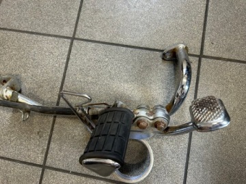 Yamaha Virago 535 Комплект правая подножка