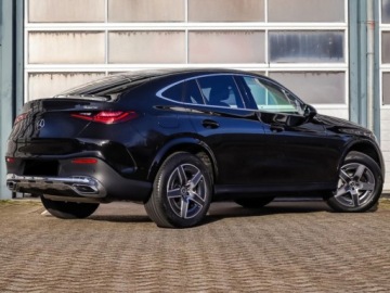 Mercedes GLC C254/X254 2025 GLC Coupe 300 e 4-Matic AMG Line 2.0 (360KM) 2025, zdjęcie 1