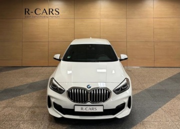 BMW Seria 1 F40 2021 BMW Seria 1 M SPORT Salon Polska ASO R-CARS Warszawa 1.5 Benzyna 136KM, zdjęcie 2