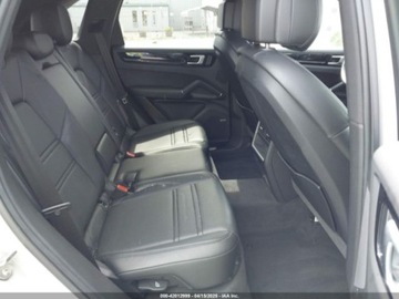 Porsche Cayenne III 2022 Porsche Cayenne Platinum Edition 2022 3.0l 3.0 Benzyna 335KM, zdjęcie 12